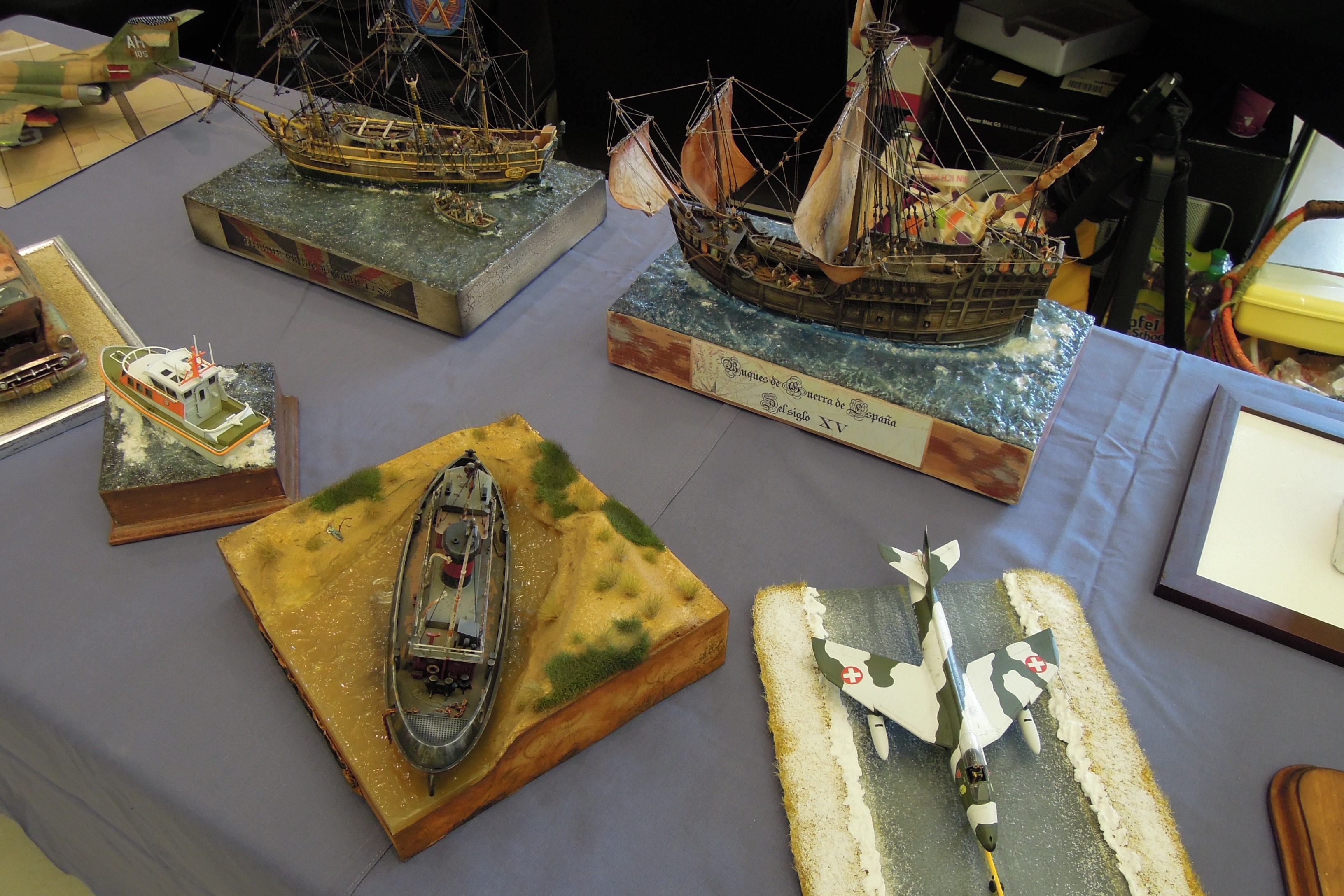 Schiffe im Wasser